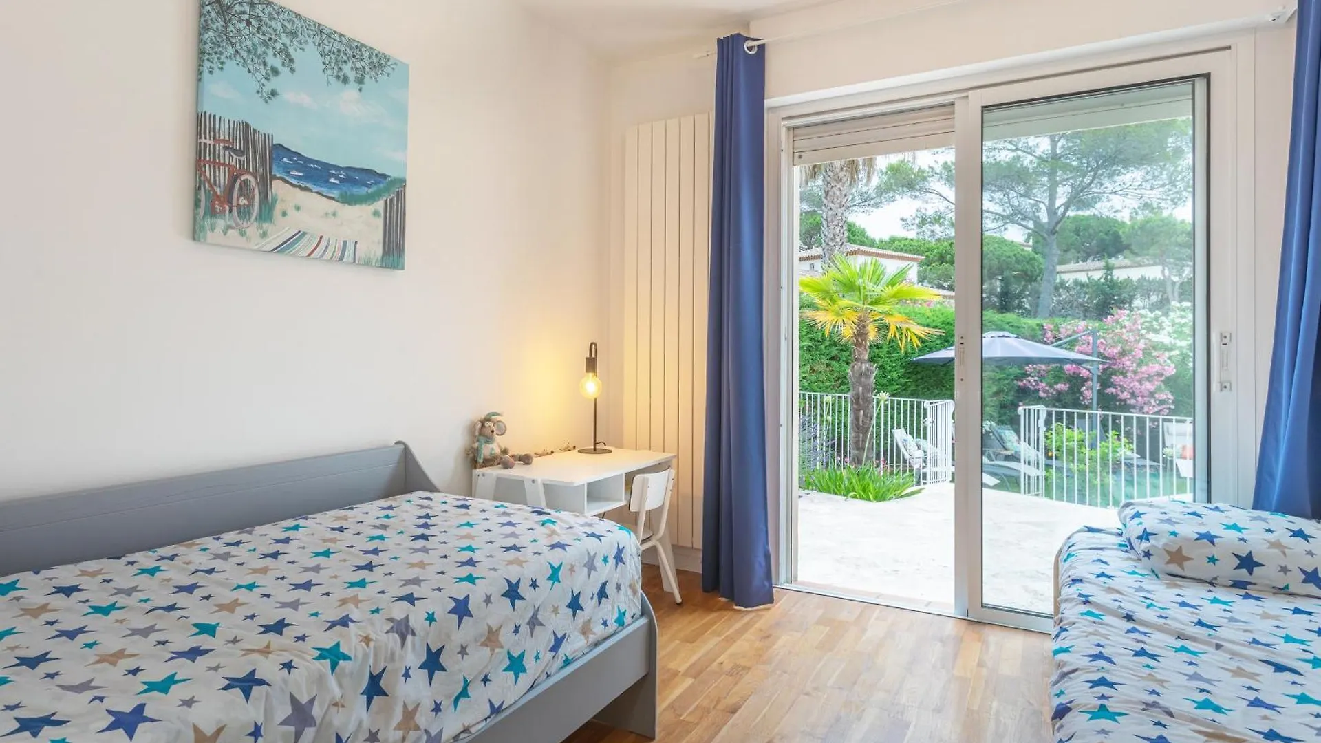 Villa Osher Saint-Raphael  France